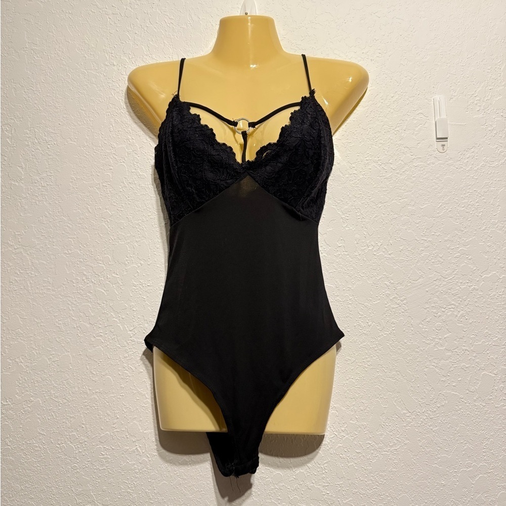 Charlotte Russe Black Lace Mesh Bodysuit Ring Detail Straps Top Size S Goth Edgy